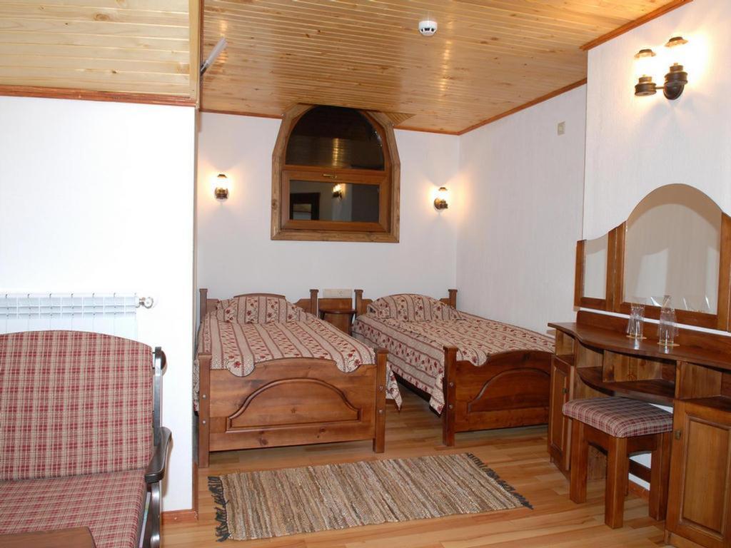 Hotel Pirinski Han - Old Adjev Han Sandanski Kamer foto