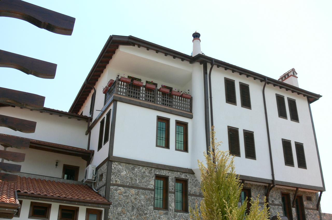 Hotel Pirinski Han - Old Adjev Han Sandanski Buitenkant foto